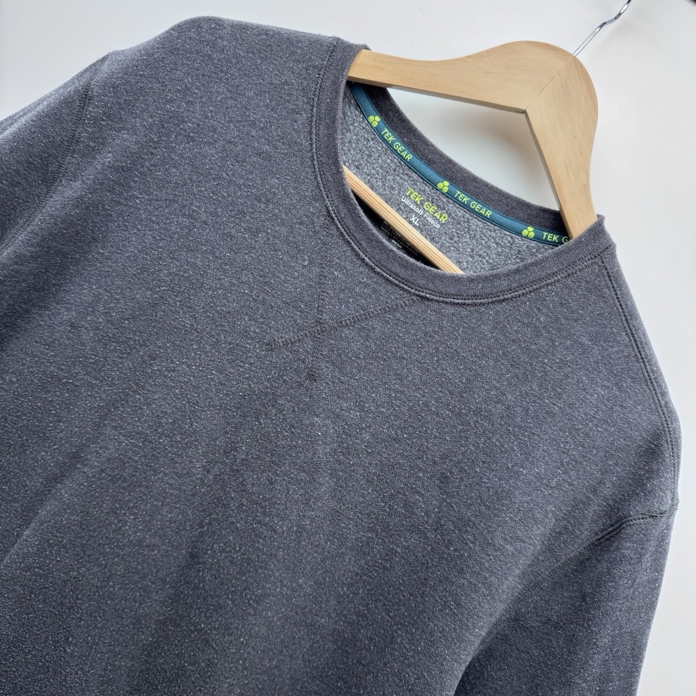Tek Gear Ultrasoft Fleece Sweatshirt Crewneck Mens XL Gray Cotton Blend Pullover